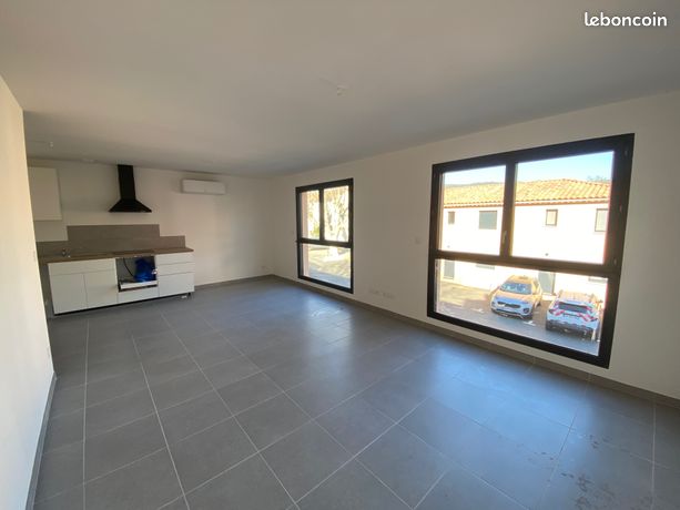 Appartement t3 Sainte Anne Evenos 64m2