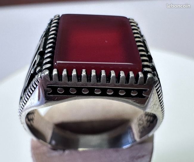 Bague Homme Marcasite pierre d'agate rouge Collection