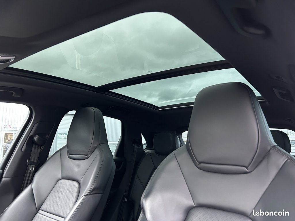 PORSCHE CAYENNE 3.0 V6 E-HYBRID 462ch TIPTRONIC (image 10)