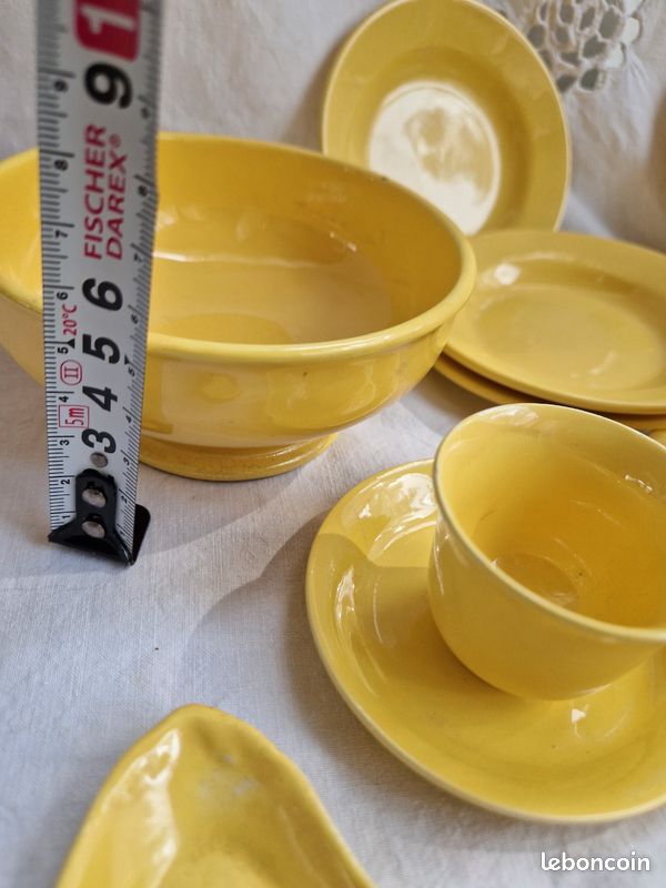 Dînette Miniature 40 Pièces En Faïence – Fabrication Française – Vintage