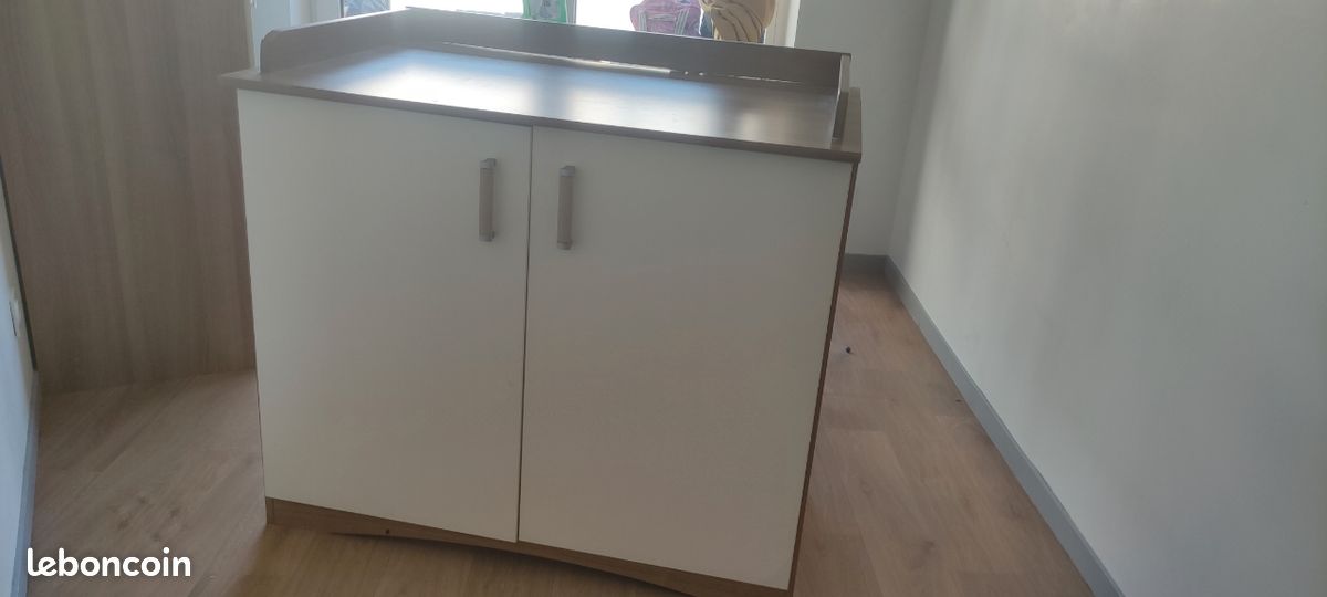 Armoire et commode table a langer (image 2)