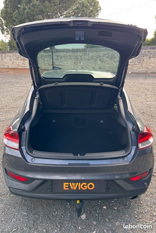 HYUNDAI I30 FASTBACK 1.4 T-GDI 140Ch CREATIVE - SUIVI CONSTRUCTEUR - ATTELAGE - CARPLAY (image 16)