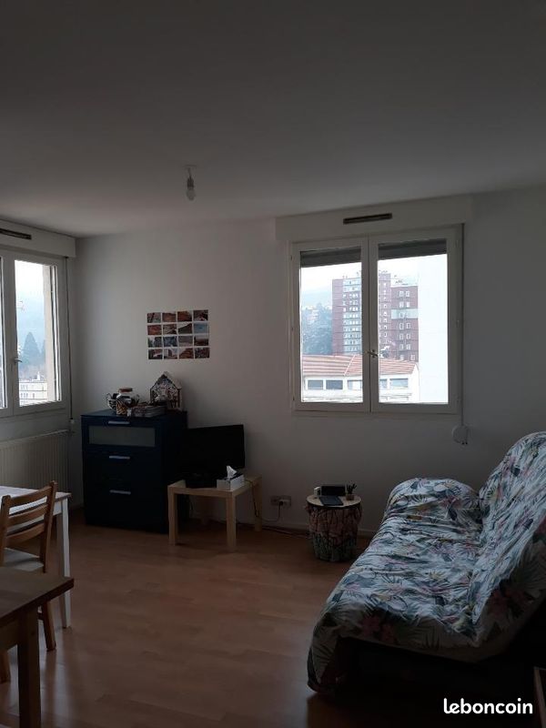 Appartement 1 pièce 29 m² · à Saint-Étienne · 29 m² · 385 €/mois