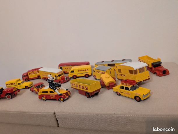 LOT DE 3 Camions Caravane Cirque Pinder 1/43 Eaglemoss Voiture DK01+02+Range EUR 34,90 - FR