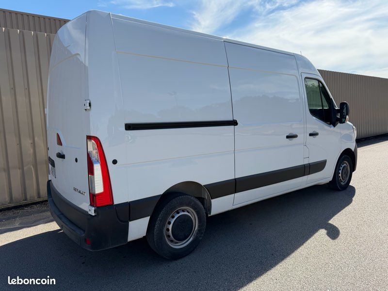Renault Master III ph3 L2/H2 2.3 dci 135cv bvm6 Confort / 1*main / 2024 / 48.000km / Révisée / 20.000e ht 23.990e ttc Garantie 6 mois (image 3)