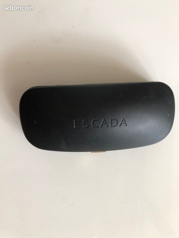 Etui à lunettes ESCADA (image 1)