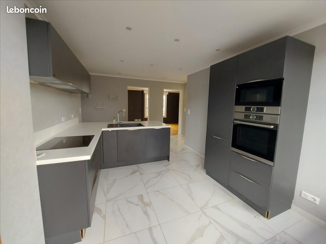 Appartement 3 pièces 96 m² · à Épinal · 96 m² · 830 €/mois
