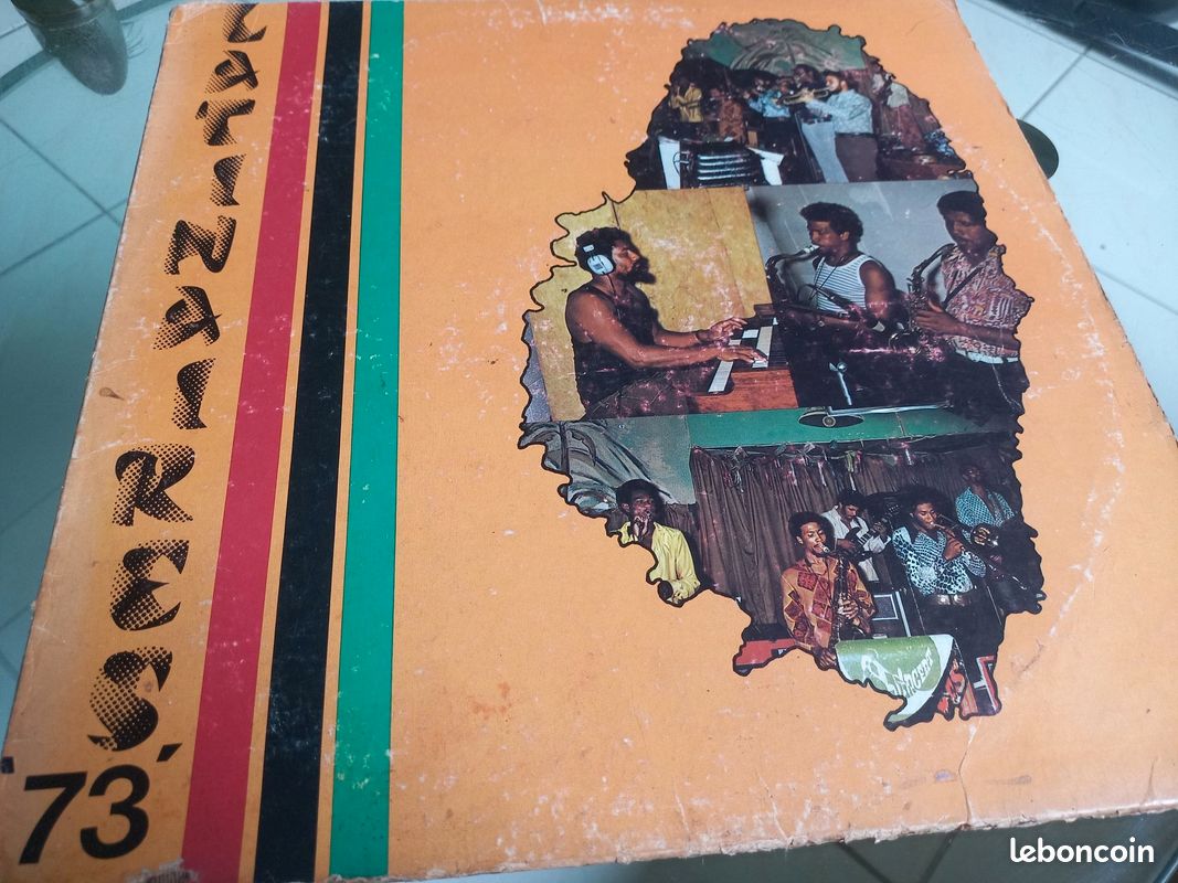 Loisir vend vinyl (image 20)