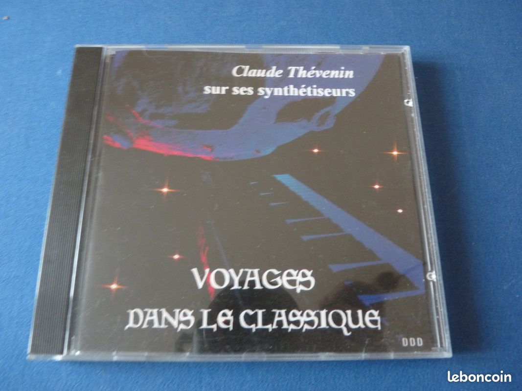 CD Claude Thévenin sur ses synthétiseurs, voyages dans le classique (image 1)