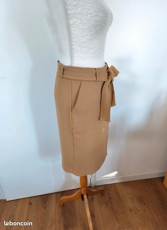 Jupe short portefeuille beige pour femme | Claudie Pierlot