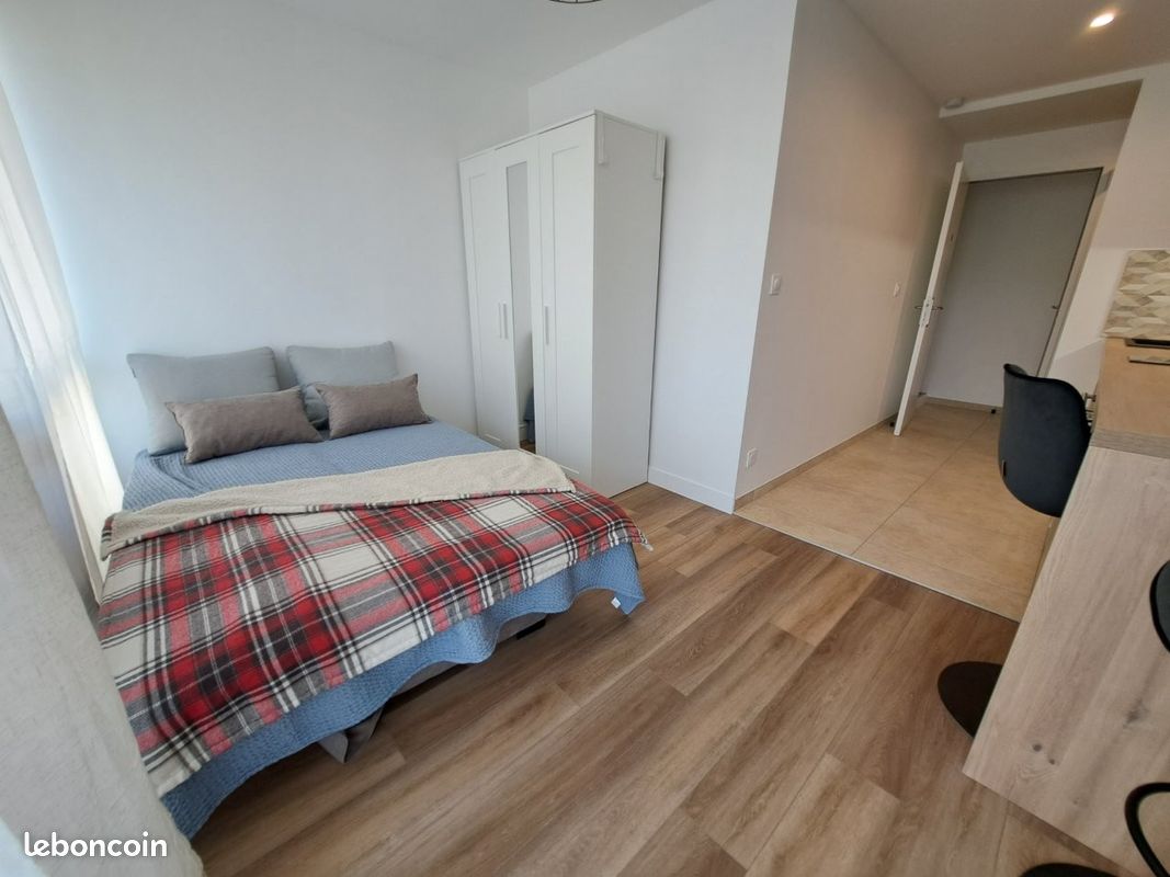 Appartement 1 pièce 14 m² · à Cenon · 14 m² · 650 €