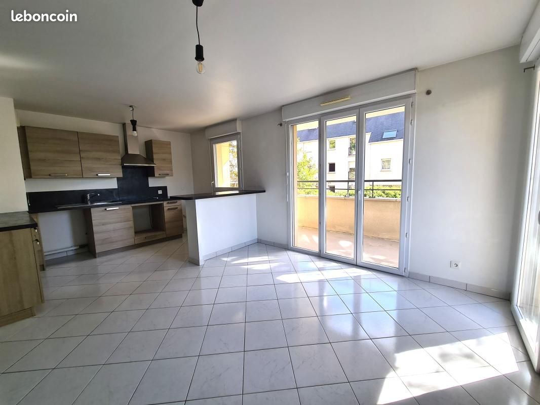Appartement 3 pièces 60 m² · à Viry-Châtillon · 60 m² · 1 090 €/mois