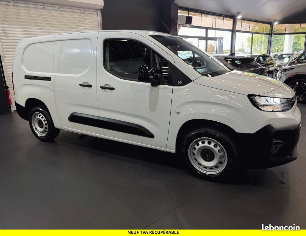 Citroën Berlingo Fourgon III (2) VAN BLUEHDI 130 S&S TAILLE XL PLANCHER 1000KG EAT8 3PL (image 42)