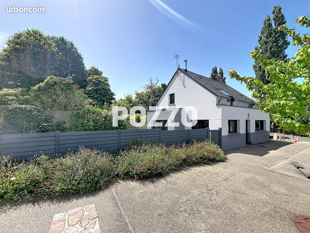 Maison 5 pièces 105 m² · à Yquelon · 105 m² · 383 000 €