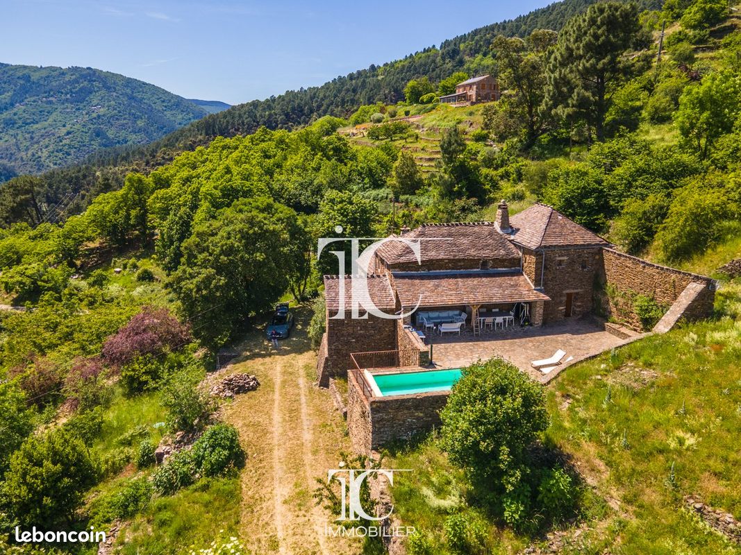 Maison 5 pièces 108 m² · à Joyeuse · 108 m² · 419 000 €