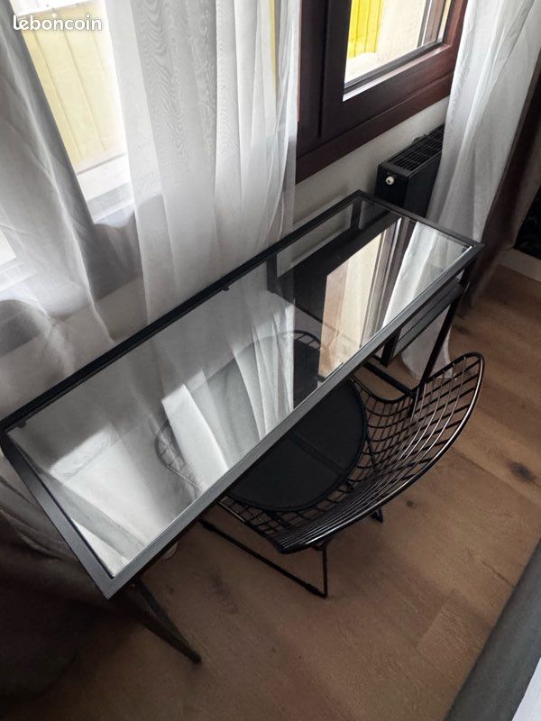 Bureau (image 4)