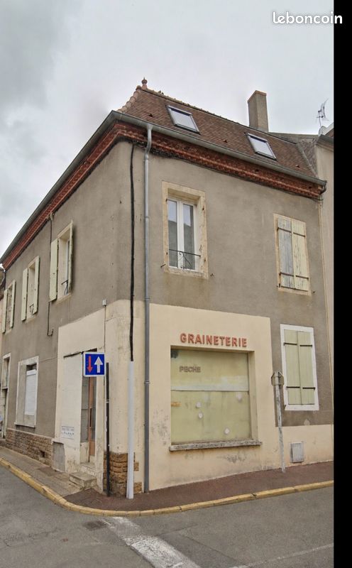 Immeuble 160 m² · à Bourbon-Lancy · 160 m² · 117 000 €