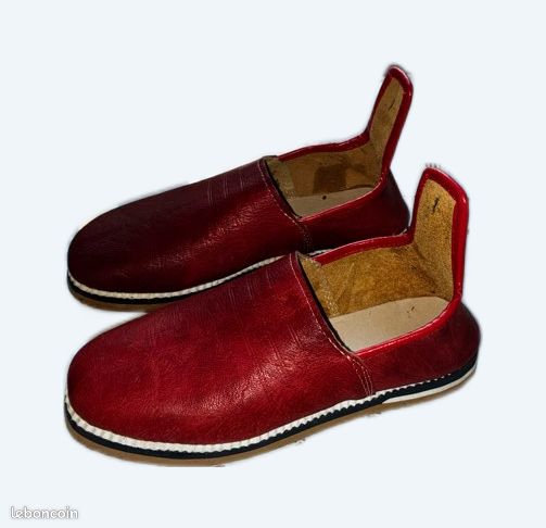 Babouche Berbère Artisanale En Cuir - Noir, Pointue, Fabriquée Au Maroc - Neuf Avec Emballage