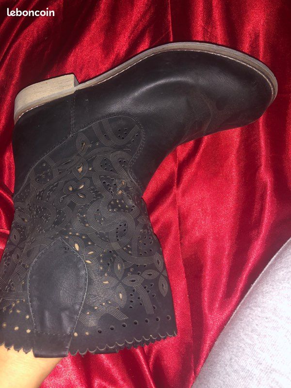 Bottes noires (image 2)