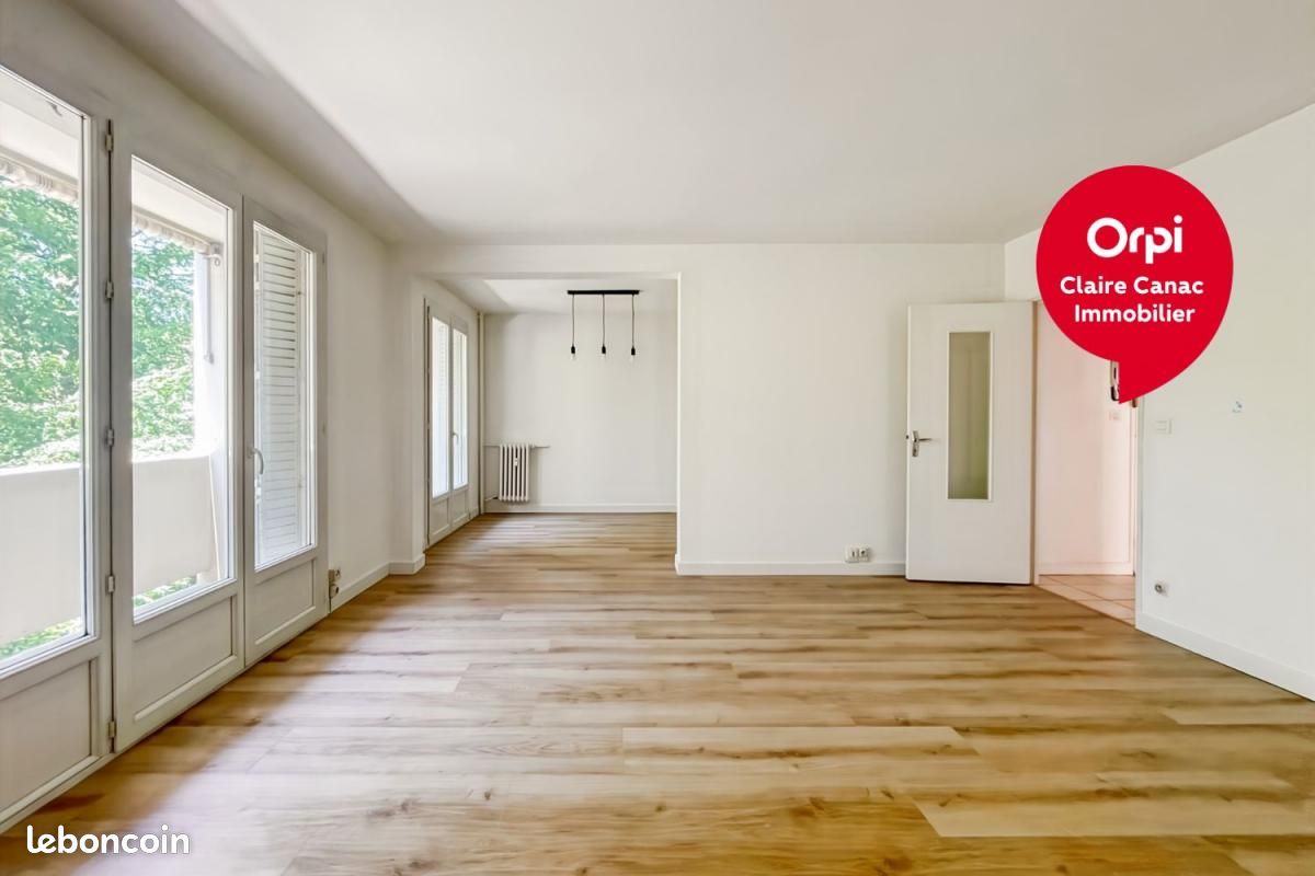 Appartement 4 pièces 85 m² · à Castres · 85 m² · 690 €