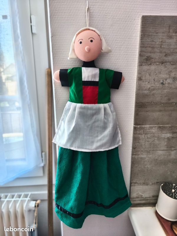 ANCIEN JOUET TIRELIRE enfant BD Bécassine bois années 20/30 Pinchon