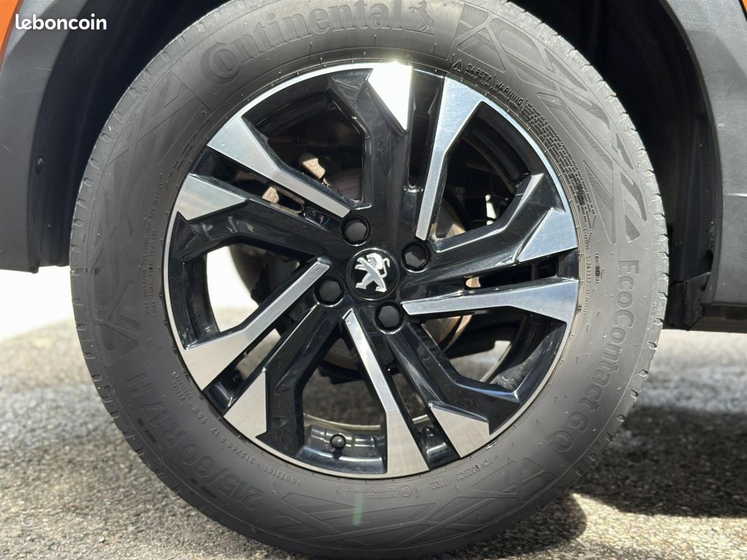 Peugeot 2008 (2) BLUEHDI 110 ALLURE (image 24)