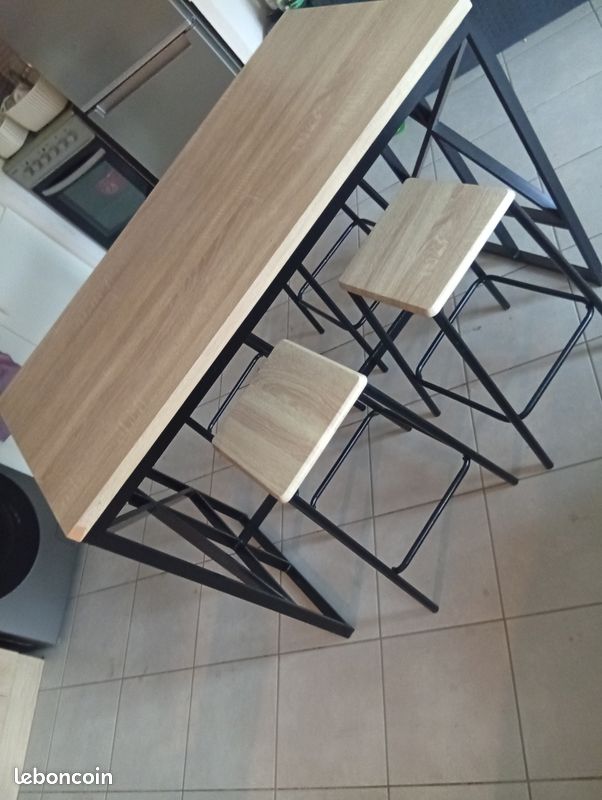Table haute avec tabouret (image 2)