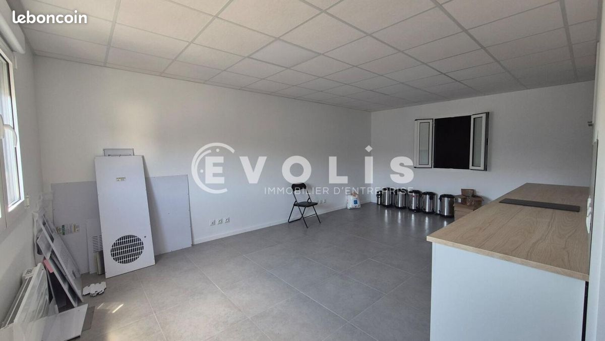 Local d'activité 95 m² (image 1)