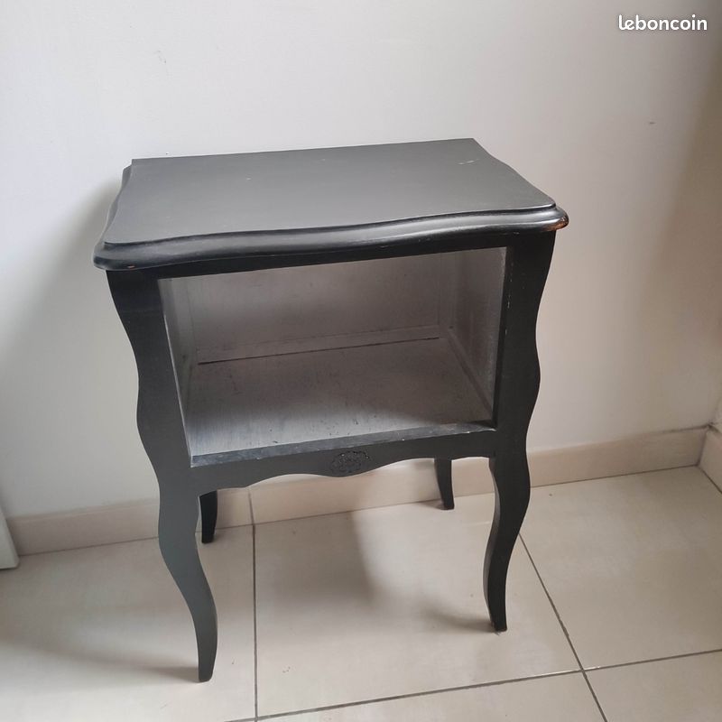 Petit meuble (image 1)