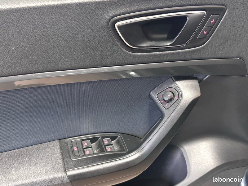 Seat ATECA 1.6 TDI 115 S&S STYLE BUSINESS DSG7 (image 3)