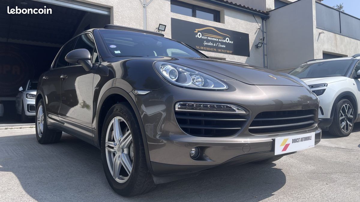 PORSCHE CAYENNE S HYBRID 3 L V6 HYBRID 380 cv (image 3)