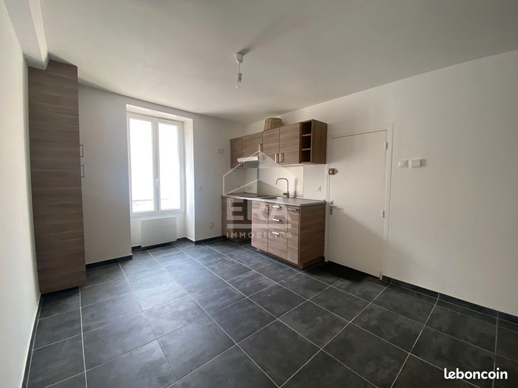 Appartement a louer etampes - 1 pièce(s) - 27 m2 - Surfyn