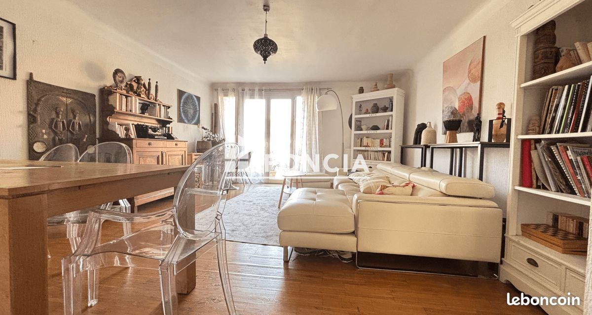 Parking 3 pièces 70 m² · à Perpignan · 70 m² · 89 000 €