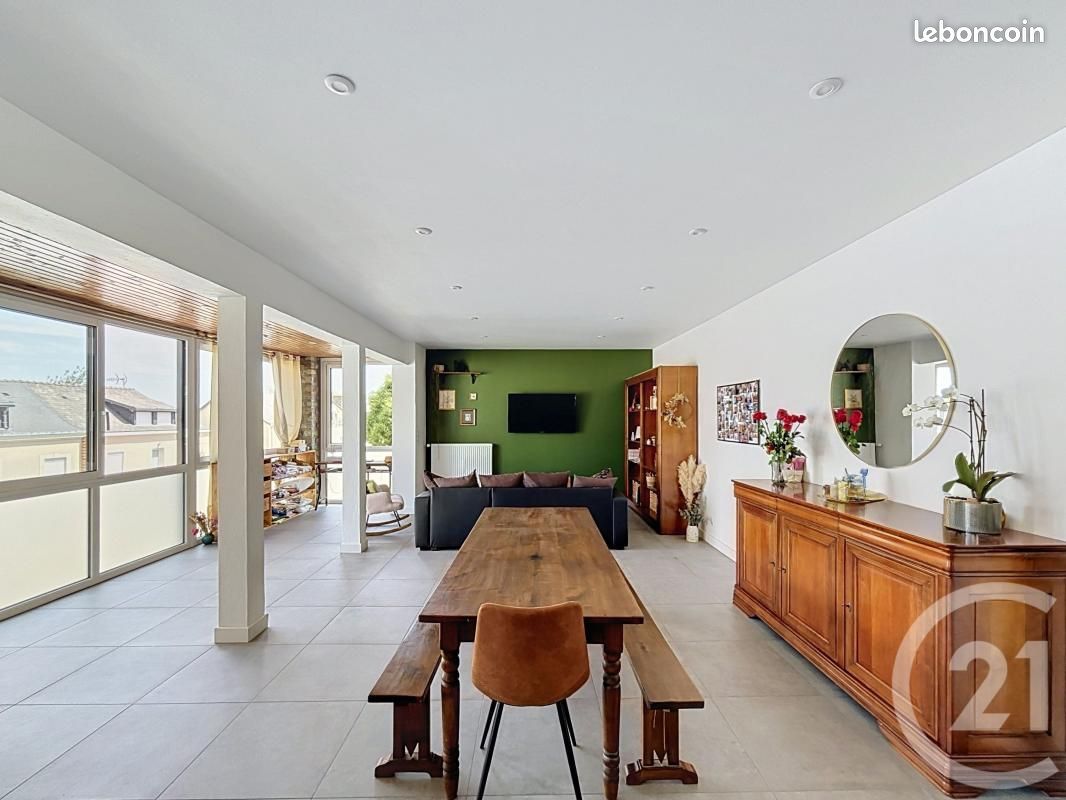 Maison 4 pièces 115 m² · à Quelaines-Saint-Gault · 115 m² · 205 730 €