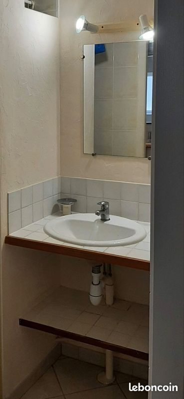 Petite maison non meublée (image 3)
