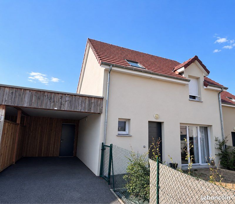 Maison 4 pièces 85 m² · à Petiville · 85 m² · 191 000 €