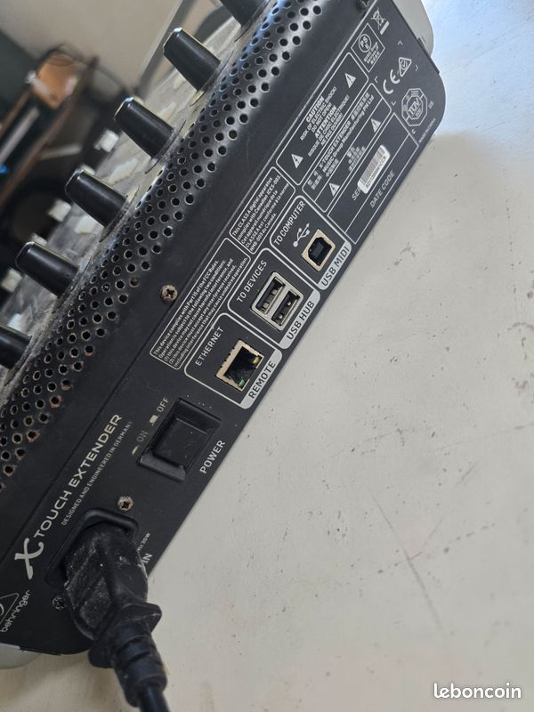 Behringer X-Touch Extender (image 6)