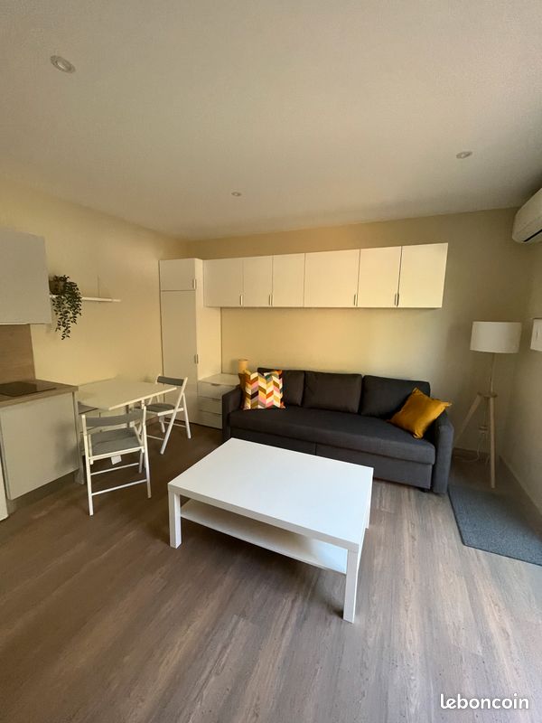 Studio meublé proposé en bail mobilité 650 (charges en sus ) - Ascain 64310 (image principale 1)