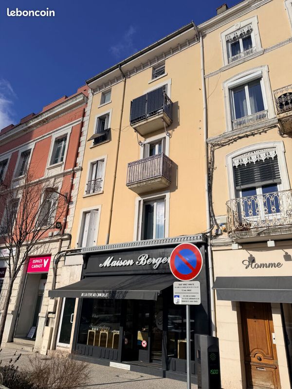 Appartement 3 pièces 71 m² · à Bourgoin-Jallieu · 71 m² · 126 900 €