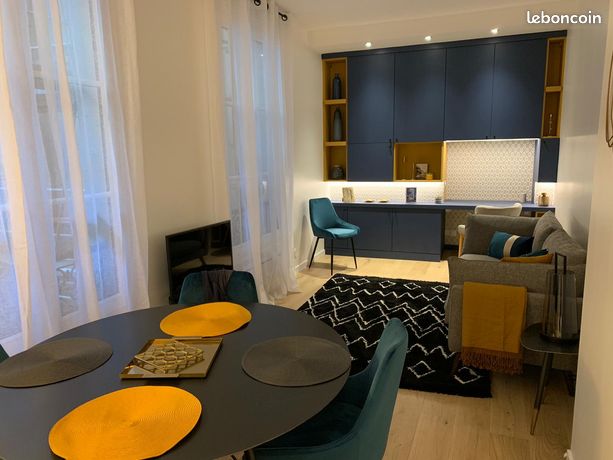 Appartement a louer paris-1er-arrondissement - 2 pièce(s) - 45 m2 - Surfyn