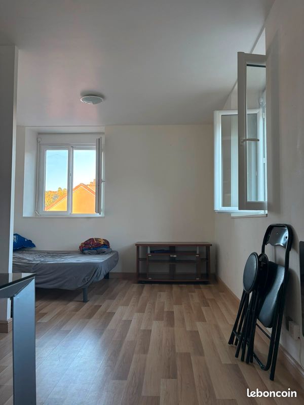 Appartement 1 pièce 33 m² · à Decazeville · 33 m² · 400 €/mois