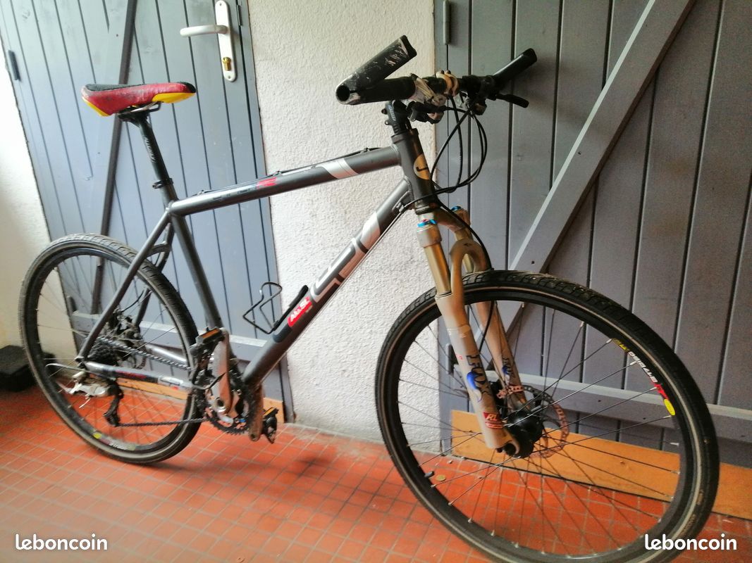 VTT LAPIERRE PRO ALUMINIUM Cadre: Pro Alu SL 520 Fourche: Fox RL Roues: Mavic XM317 (image 1)