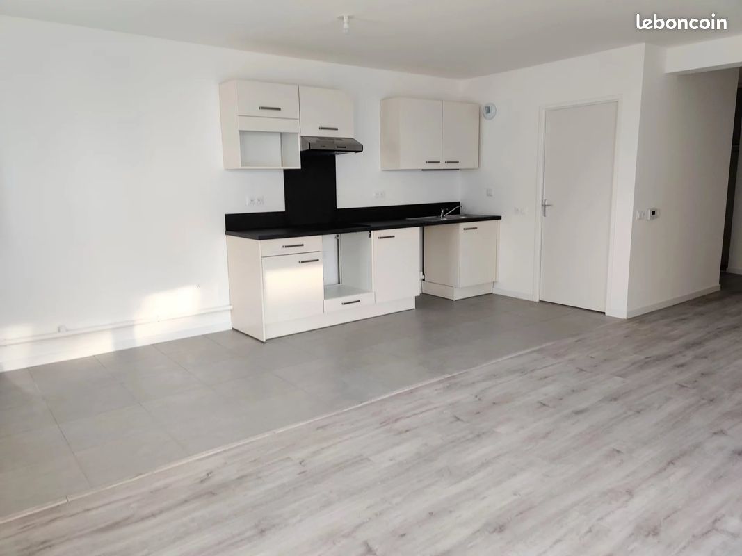 Appartement a louer mont-saint-aignan - 4 pièce(s) - 85 m2 - Surfyn