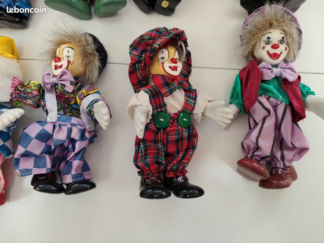 Lots de petits clowns en porcelaine (image 4)
