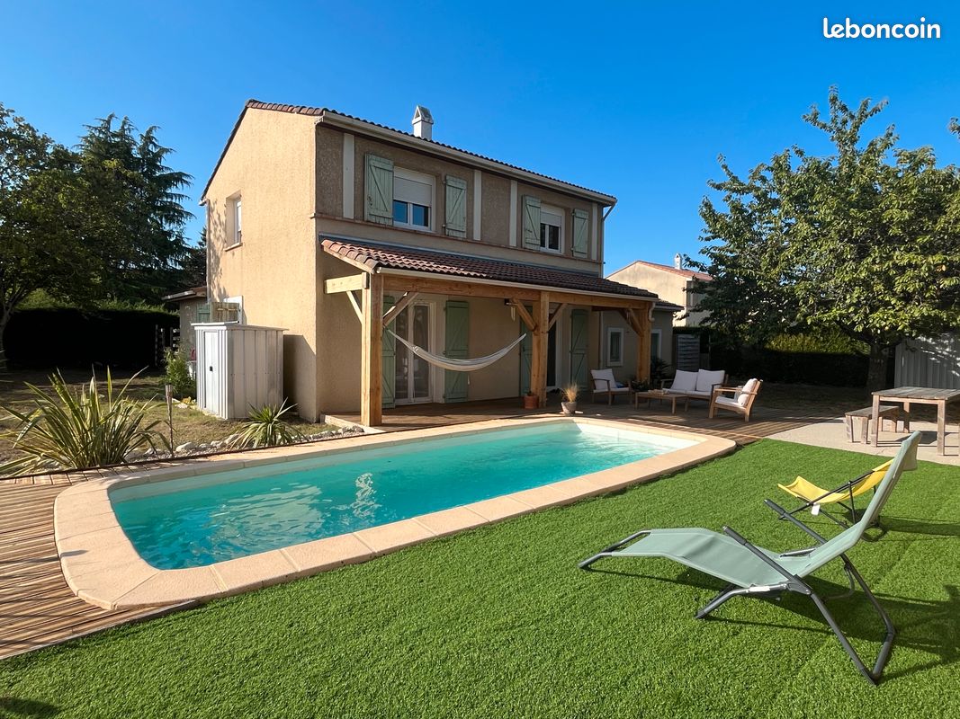 Maison 6 pièces 150 m² · à Donzac · 149,8 m² · 237 000 €