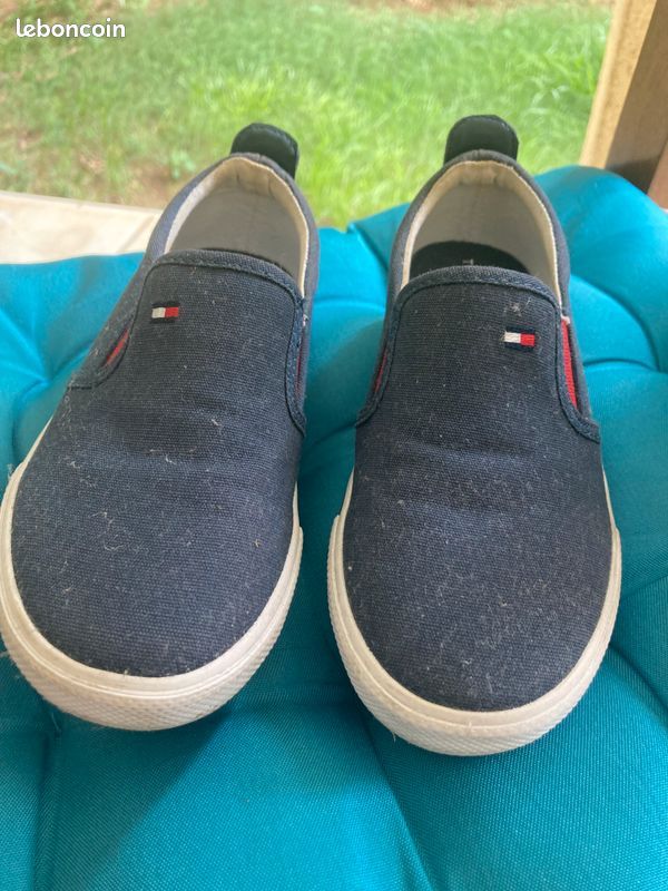Chaussure pointure 29 TOMMY HILFIGER (image 2)