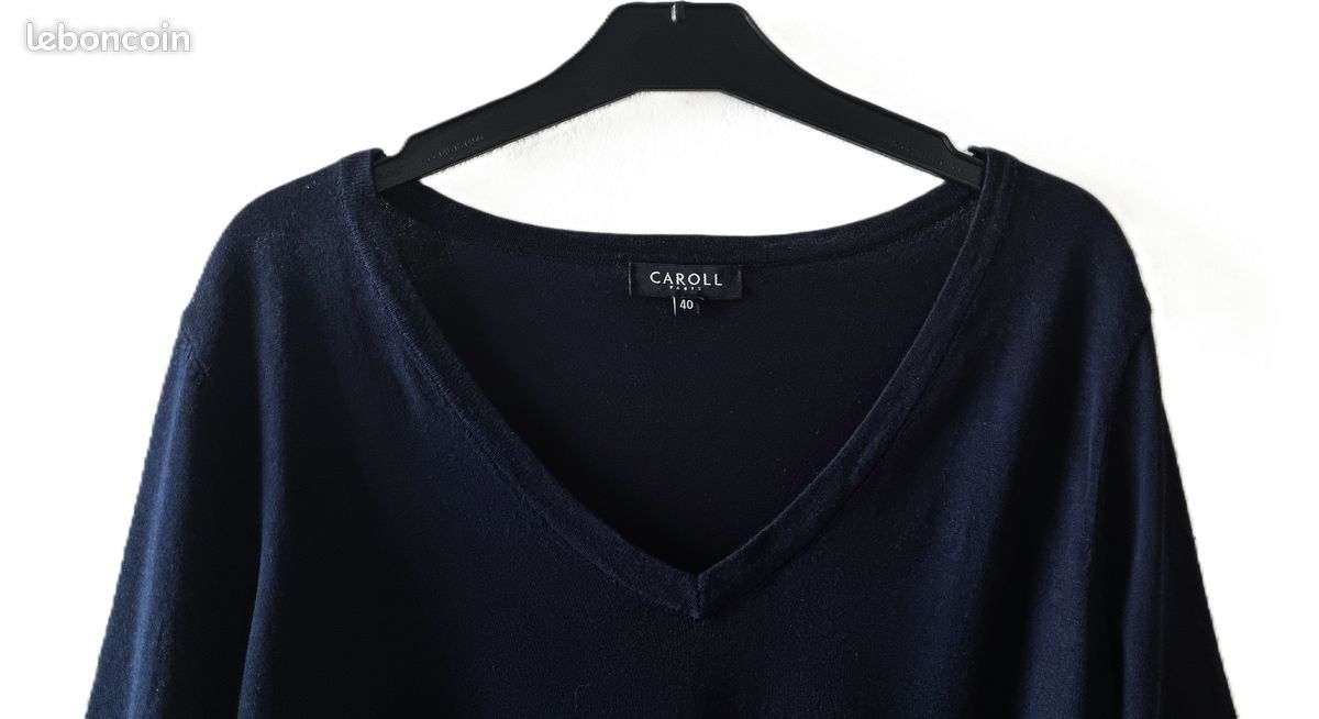 Top Bleu Caroll Taille 38 En Coton 100% - Occasion En Très Bon état - Parfait Pour Un Look Décontracté Chic