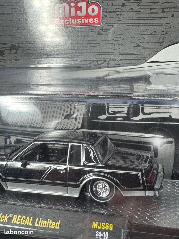M2 Machines 1/64 Scale 1987 Buick Regal Limited Lowrider Diecast Car - 31500 MJS69