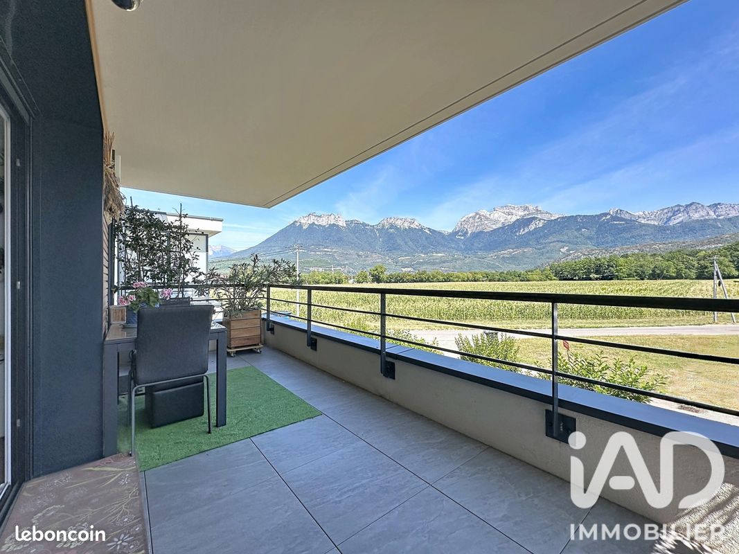 Appartement 2 pièces 43 m² · à Saint-Jorioz · 43 m² · 325 000 €