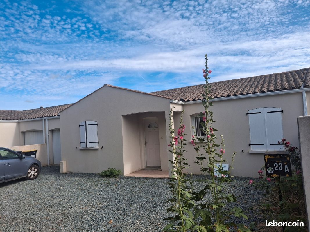 Maison 4 pièces 82 m² · à Ferrières · 82 m² · 228 000 €